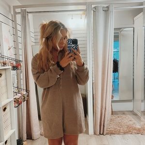 Meet your Posher, Alicia